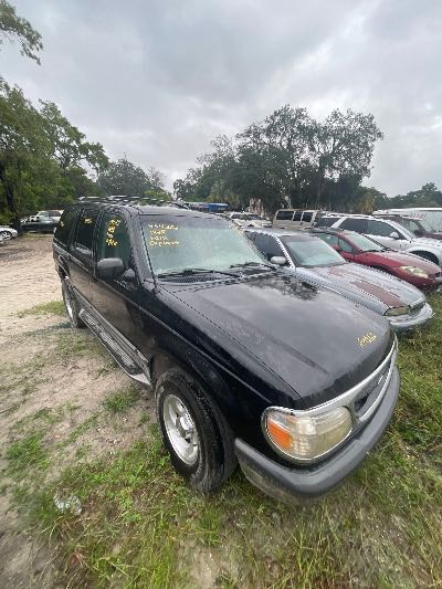 1998 Ford Explorer Location - Ford - Row 27 - Stock # H54262