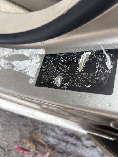 2006 Kia Sorento Location - Imports - Row 13 - Stock # H54279