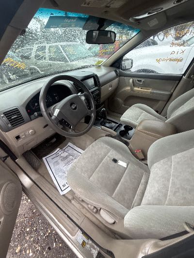2006 Kia Sorento Location - Imports - Row 13 - Stock # H54279