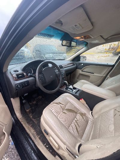 2008 Ford Taurus Location - Ford - Row 25 - Stock # H54356