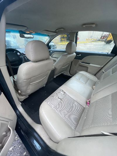 2008 Ford Taurus Location - Ford - Row 25 - Stock # H54356