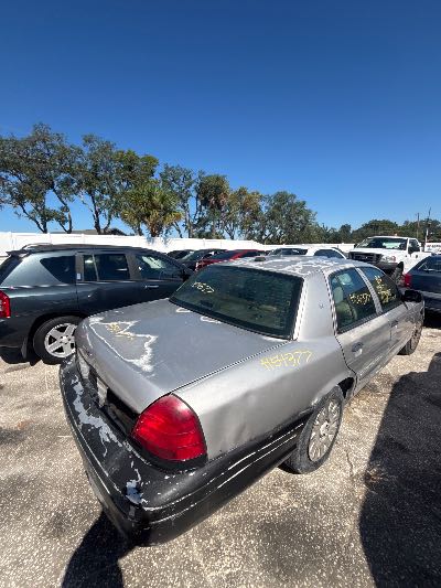 2004 Ford Crown Victoria Location - Ford - Row 26 - Stock # H54377