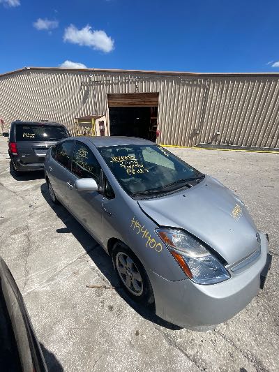 2006 Toyota Prius Location - Imports - Row 14 - Stock # H54400