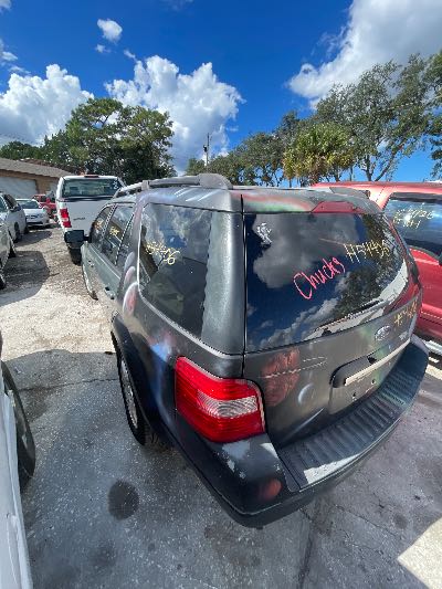 2005 Ford Freestyle Location - Ford - Row 26 - Stock # H54406