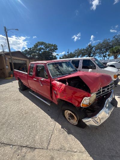 1997 Ford F-250 Location - Large Trucks & Vans - Row 15 - Stock # H54423