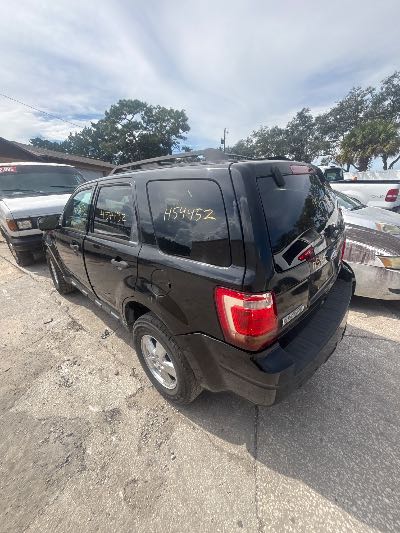 2010 Ford Escape Location - Ford - Row 27 - Stock # H54452