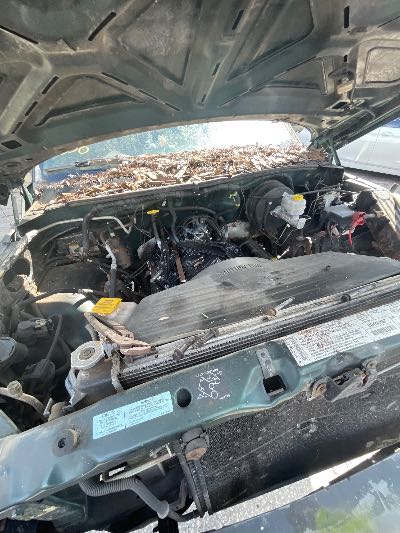 2001 Dodge Ram 1500 Location - Large Trucks & Vans - Row 16 - Stock # H54450