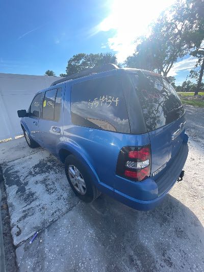 2010 Ford Explorer Location - Ford - Row 27 - Stock # H54434