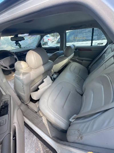 2001 Cadillac Deville Location - GM - Row 33 - Stock # H54431