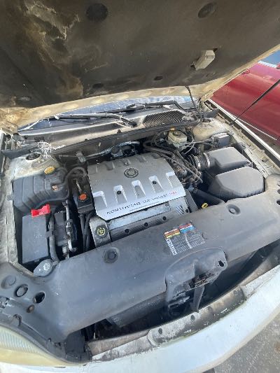 2001 Cadillac Deville Location - GM - Row 33 - Stock # H54431