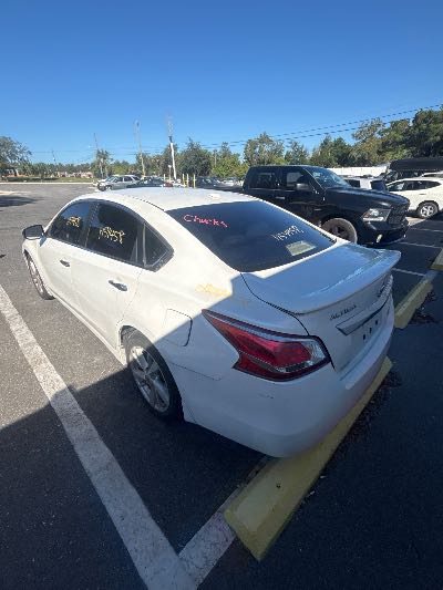 2013 Nissan Altima Location - Imports - Row 18 - Stock # H54458