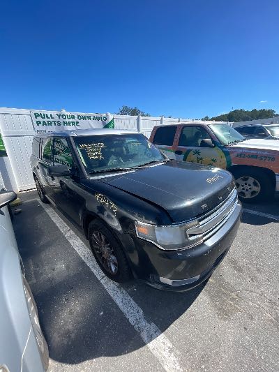 2014 Ford Flex Location - Ford - Row 25 - Stock # H54473