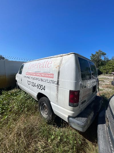 2007 Ford Econoline Location - Large Trucks & Vans - Row 18 - Stock # H54313