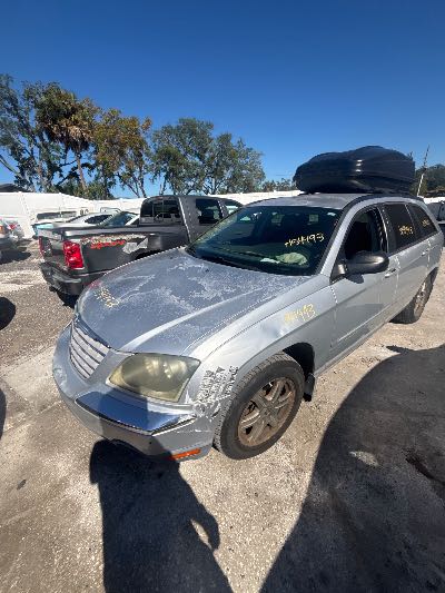 2004 Chrysler Pacifica Location - Chrysler - Row 43 - Stock # H54493
