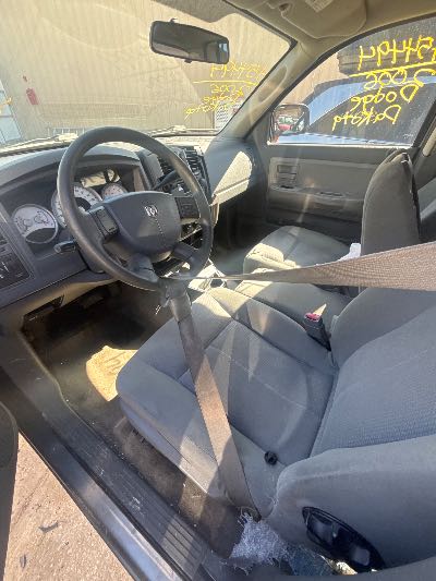 2006 Dodge Dakota Location - Large Trucks & Vans - Row 17 - Stock # H54494