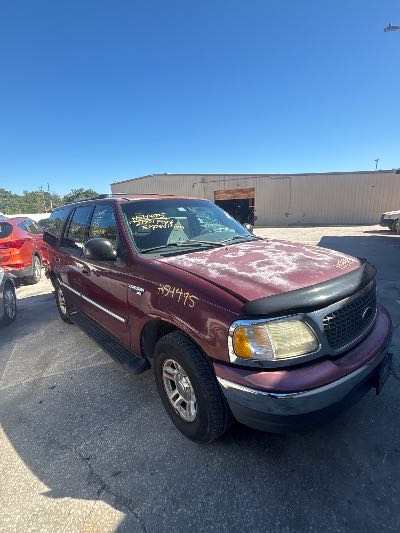 2001 Ford Expedition Location - Large Trucks & Vans - Row 16 - Stock # H54495