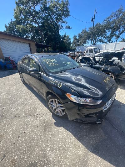 2014 Ford Fusion Location - Ford - Row 27 - Stock # H54529