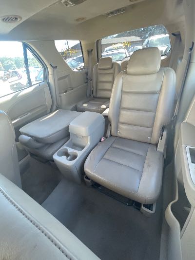 2006 Ford Freestyle Location - Ford - Row 27 - Stock # H54540