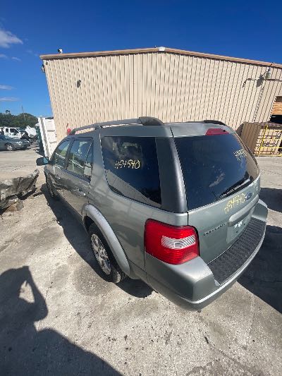 2006 Ford Freestyle Location - Ford - Row 27 - Stock # H54540