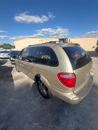 2007 Dodge Grand Caravan Location - Chrysler - Row 43 - Stock # H54502