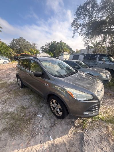 2014 Ford Escape Location - Ford - Row 28 - Stock # H54528