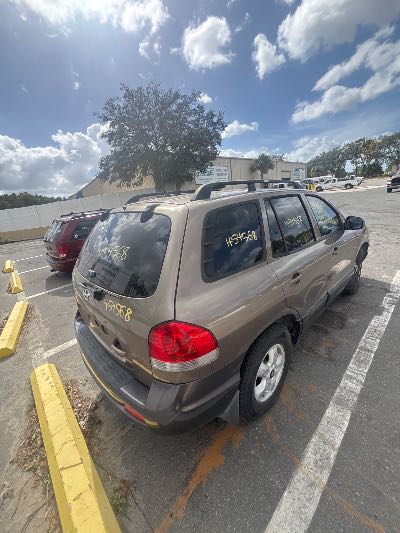 2005 Hyundai Santa Fe Location - Imports - Row 23 - Stock # H54568
