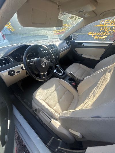 2014 Volkswagen Jetta Location - Imports - Row 22 - Stock # H54512