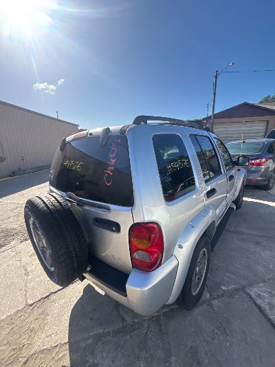 2002 Jeep Liberty Location - Chrysler - Row 43 - Stock # H54576