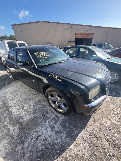 2008 Chrysler 300 Location - Chrysler - Row 44 - Stock # H54566